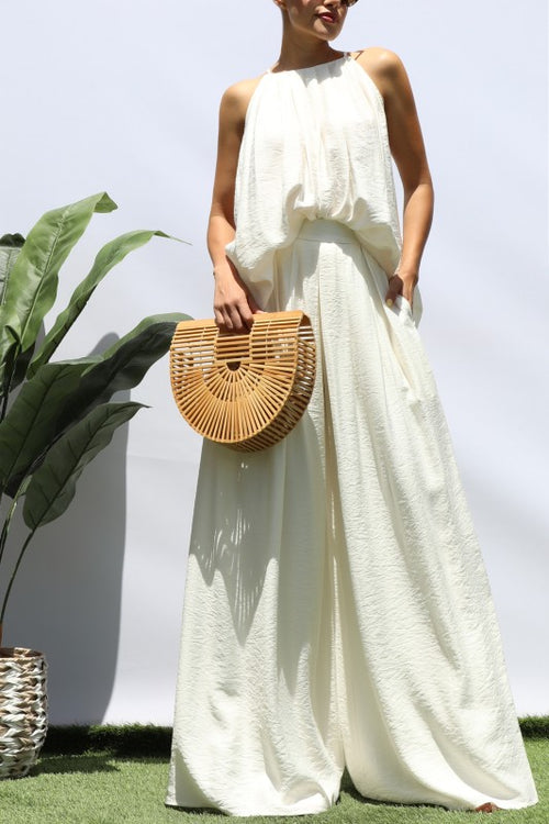 LOOSE TOP AND PANTS SET.